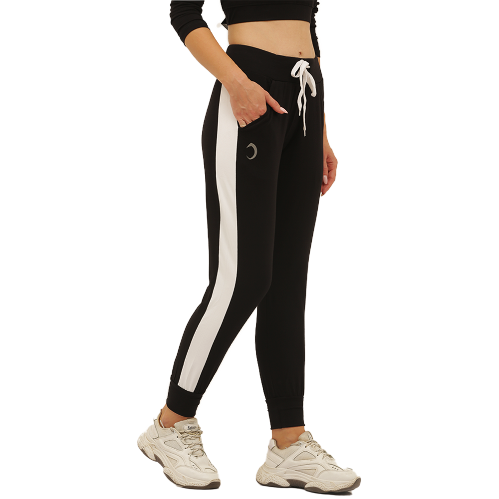 Women Casual Ankle fit Training Joggers Black