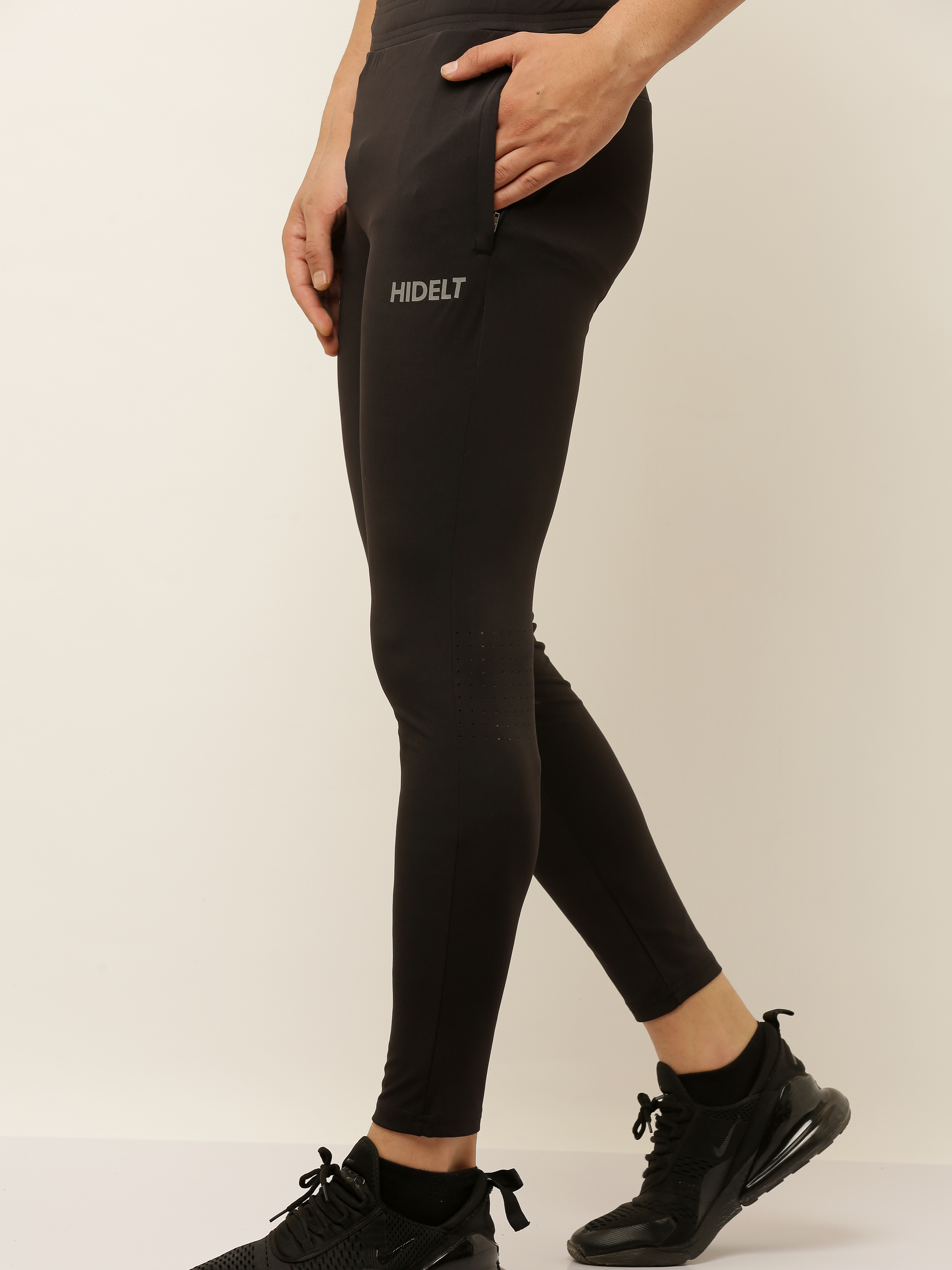 Kinetic Trackpants (Tapered) | Black - Kwench